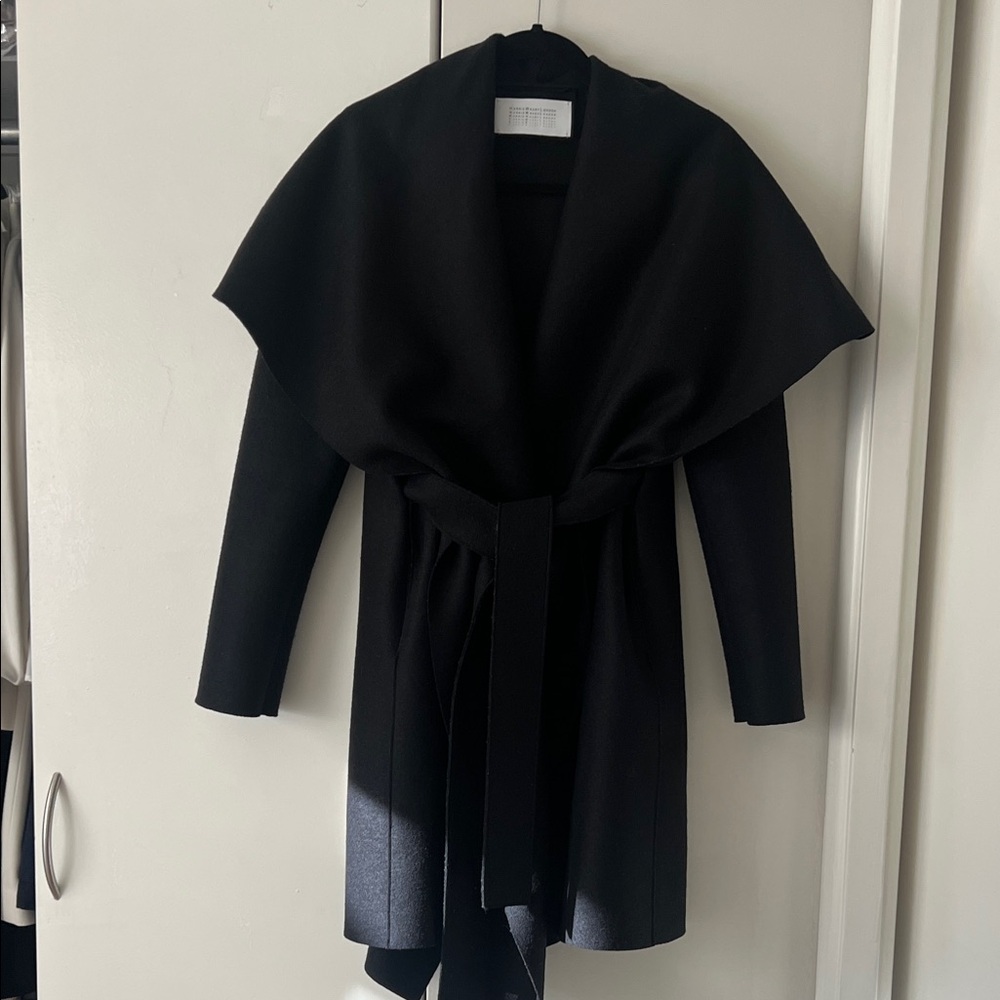 Chic Black Women's Poncho